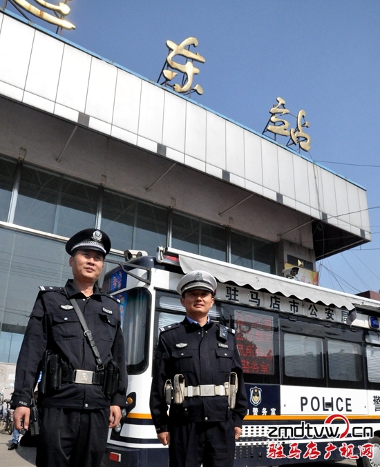 派出所配备移动警务车保障旅客安全