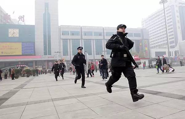 提醒！“上合”期间郑州交警全员上岗查违法！有人已经被处理了！