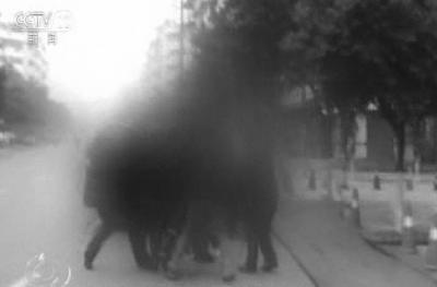 男子偷卖国家机密被判死刑