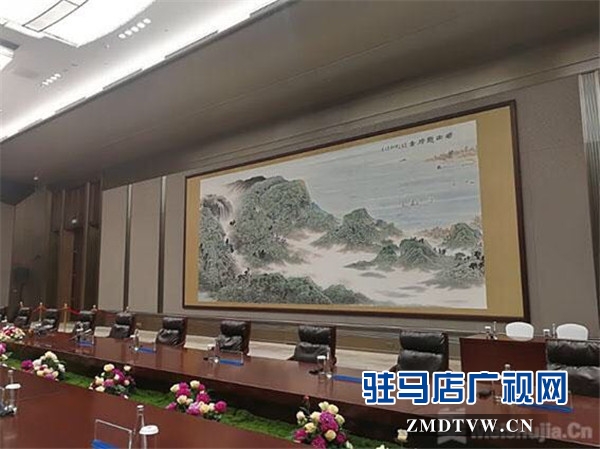 杨留义城市山水作品亮相上合组织青岛峰会