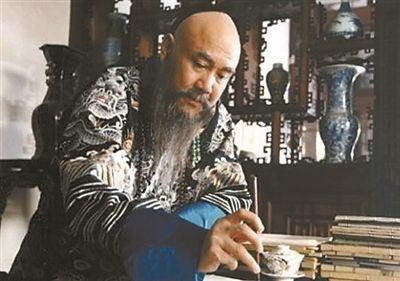 张之洞花重金买一古董，专家赞叹不绝，一场暴雨过后张之洞后悔了 