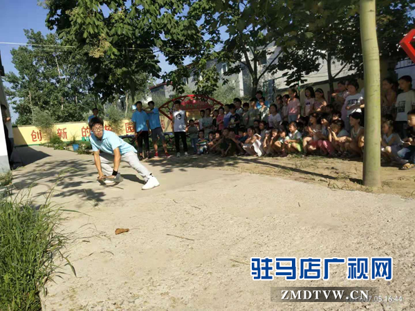 黄淮学院学生到西平县开展社会实践活动