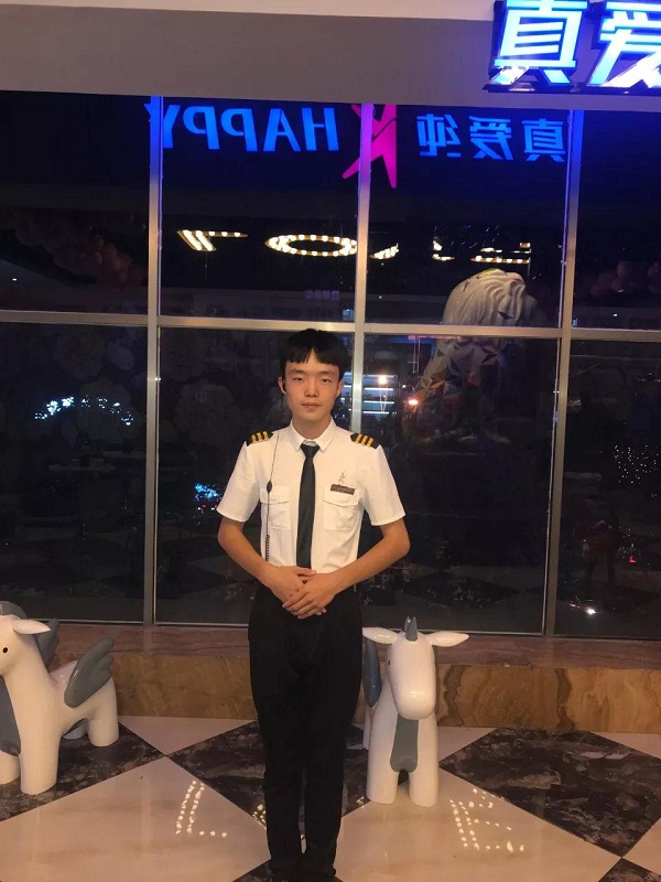 点赞!公司员工拾金不昧 彰显企业优良文化！