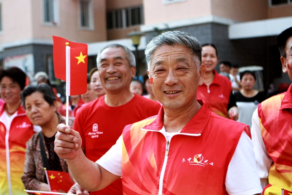 天中义工联合会举办“喜迎新中国成立70周年文艺汇演”