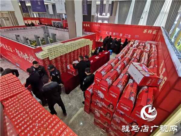 驻马店巨源•国际花园引领天中人居新高度引全城疯抢开盘即清盘