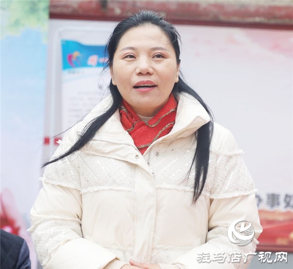 荷晴社会工作服务中心联合爱心企业开展“扶残助困 冬日送暖”公益活动