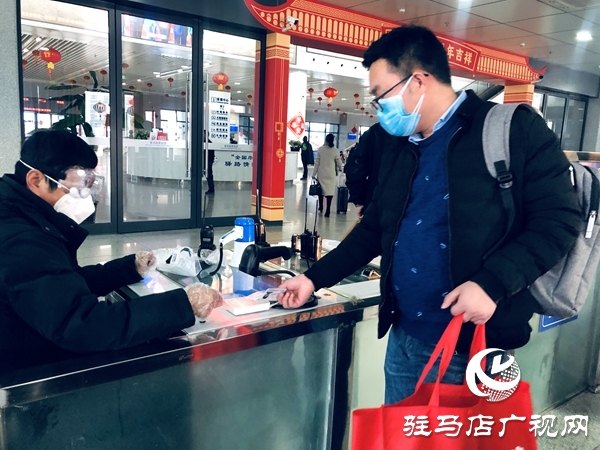 驻马店车站客运站为旅客出行建起一道坚固防线