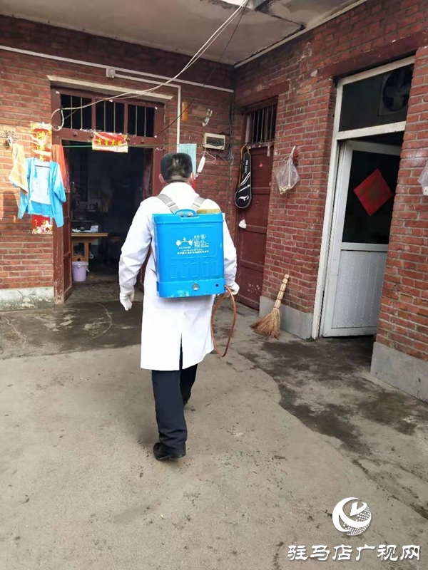 3上蔡县韩寨镇：奋战第一线 ，党员冲在前.jpg