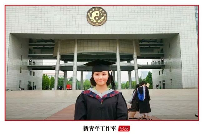 新青年·朱海秀丨“黑眼圈”护士：我不能哭，护目镜会花
