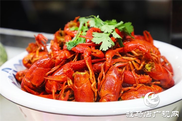 19.9元吃小龙虾！三毛土锅台小龙虾限时低价尝鲜！快来燃爆你的味蕾！