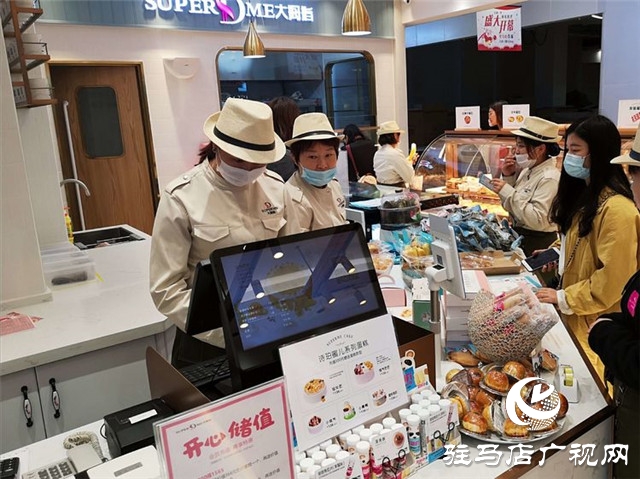 大拇指皇家一里店盛装开业 现场豪橫福利大派送