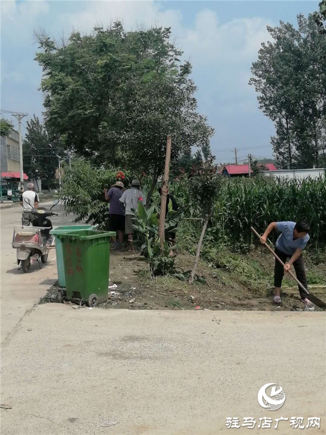 汝南县公益性岗位拓宽脱贫致富路