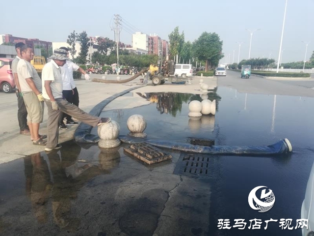 管道塌方排水难 企业遭殃污水横溢