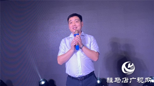 乾坤未定，你我皆是黑马 老文家居整装英雄汇为你而来