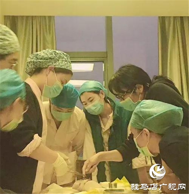 市中心医院产房举行新定科助产士缝合技术“比武”