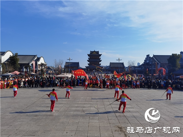 鞭声阵阵 龙飞陀舞河南驻马店市驿城区皇家驿站五市同台竞技展舞姿