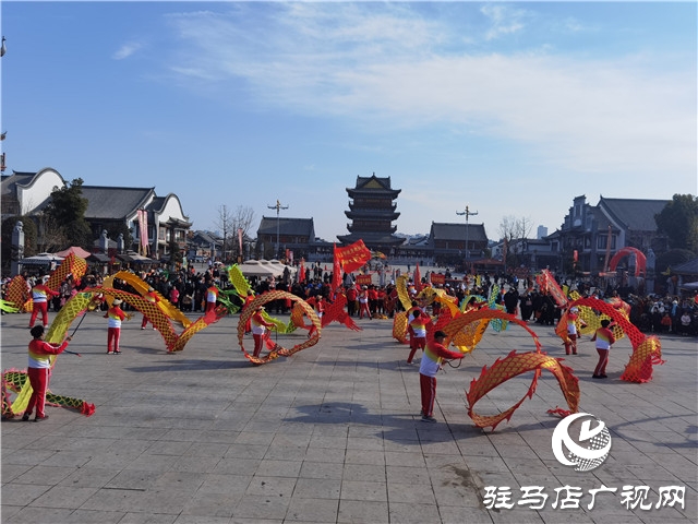 鞭声阵阵 龙飞陀舞河南驻马店市驿城区皇家驿站五市同台竞技展舞姿