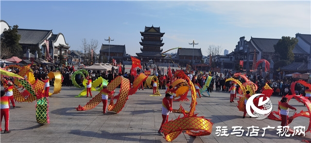 鞭声阵阵 龙飞陀舞河南驻马店市驿城区皇家驿站五市同台竞技展舞姿