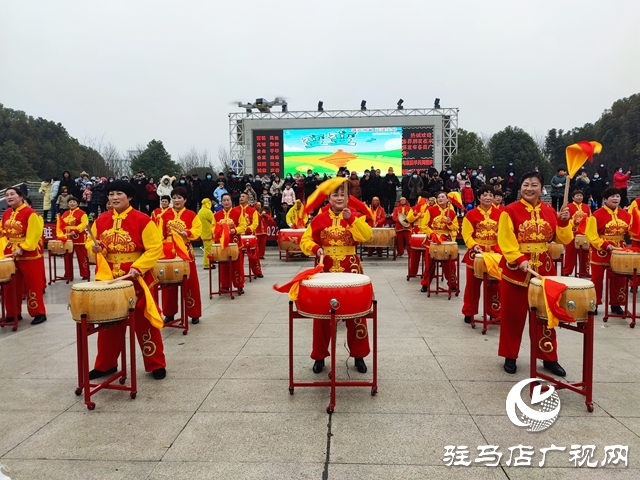 锣鼓喧天助冬奥 龙舞飞腾庆元宵