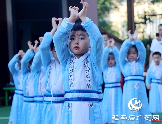 驻马店市实验幼儿园举办国学风毕业典礼