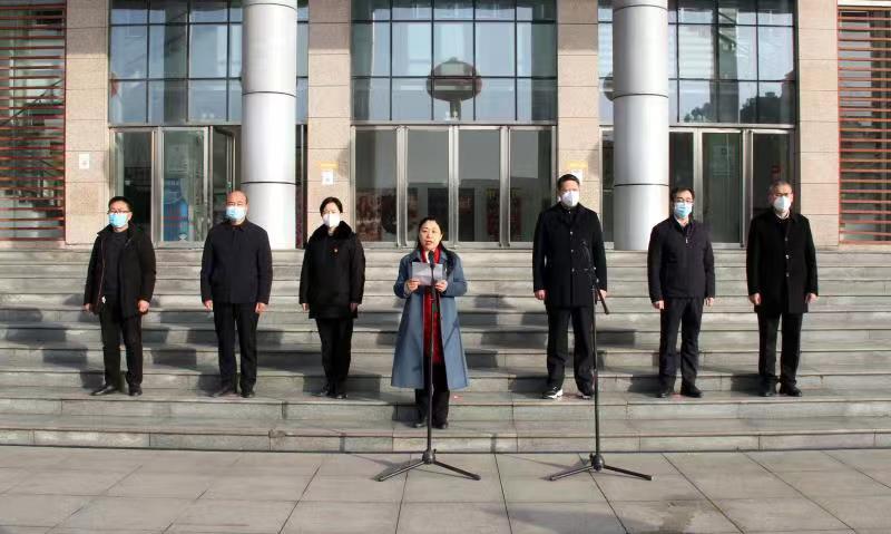 遂平县举行“喜迎新春佳节 共建和谐社会”宣传暨“平安春联进万家”活动启动仪式