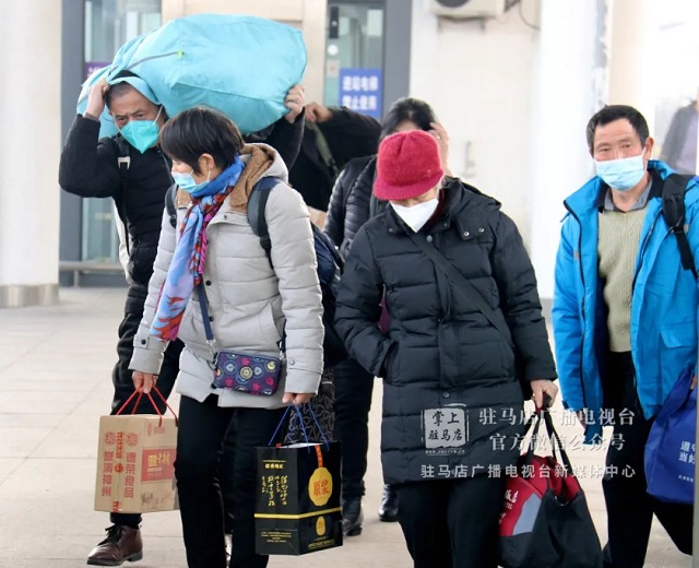 刚刚！记者在驻马店站、驻马店西站拍下这样一幕…