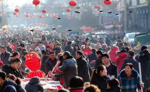 新春走基层丨“赶趟大集，过个好年！”