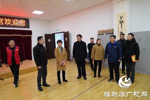 江苏省靖江市总工会一行莅临正阳县考察交流工人文化宫建设