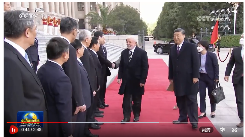 习近平举行仪式欢迎巴西总统访华