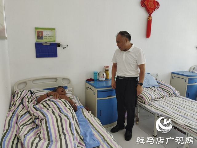 驻马店市政协四届副主席、市残联名誉主席张银良深入基层宣讲河南省残联第八次代表大会精神