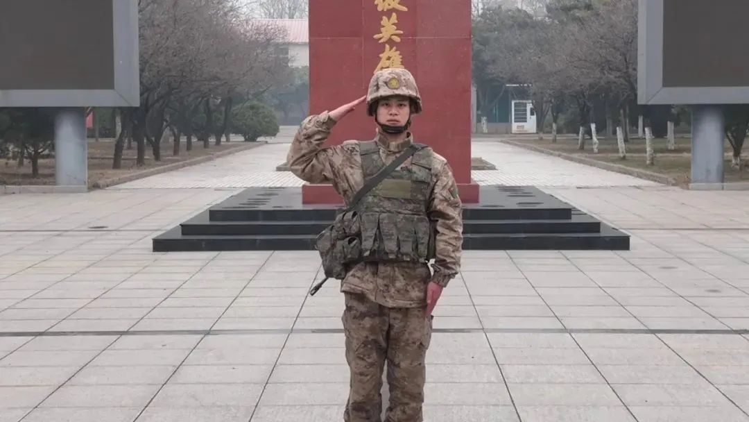 “我想像我哥一样，成为祖国的界碑……”