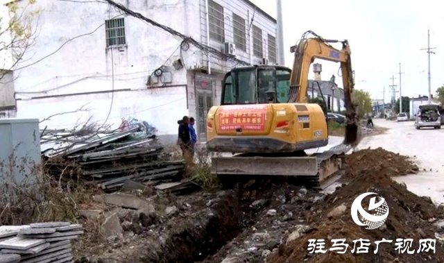 遂平县车站街道：彻底整治城市私拉乱扯“蜘蛛网”