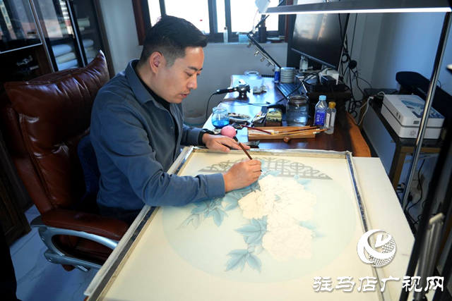 中国菖蒲工笔画第一人——赵华领