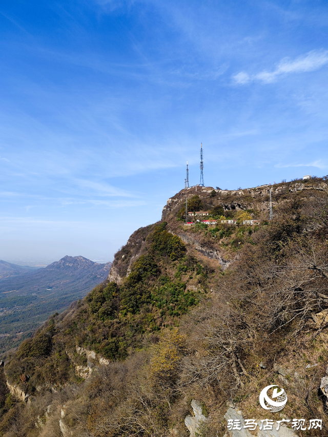 红色老乐山