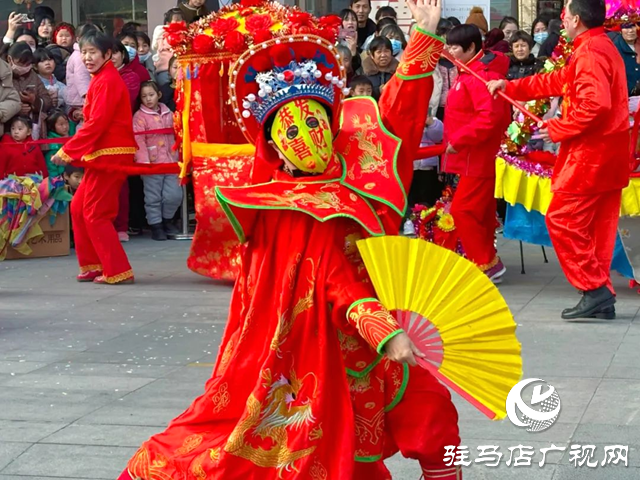 汝南县：民俗表演迎新年