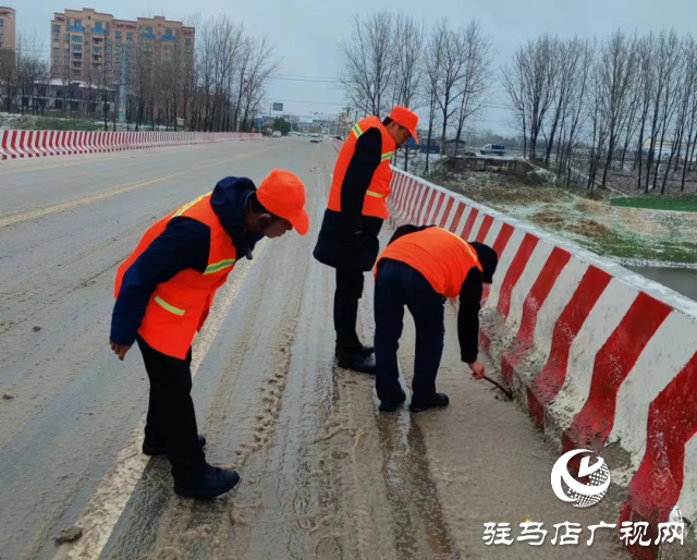 新蔡县公路事业发展中心打响除雪保畅战