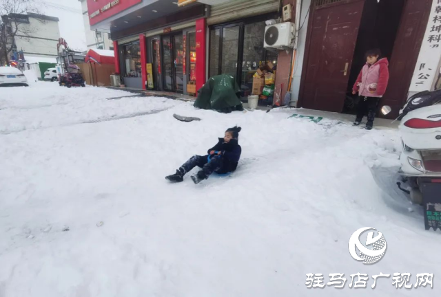 2024年后这场大雪你滑雪了吗?快来看看各种各样的滑雪模式！