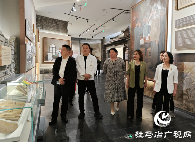 驻马店市企业家协会与许昌市企业家协会签约友好合作共建协议