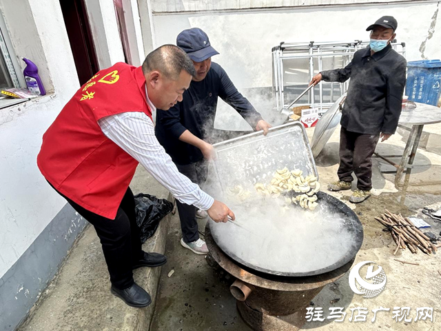 平舆县西洋店镇举办“乡风文明饺子宴”活动