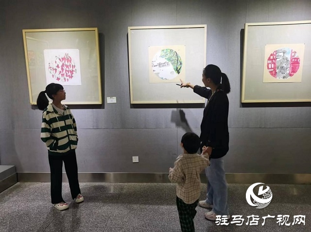 庆“六一”驻马店市少儿美术书法作品开展