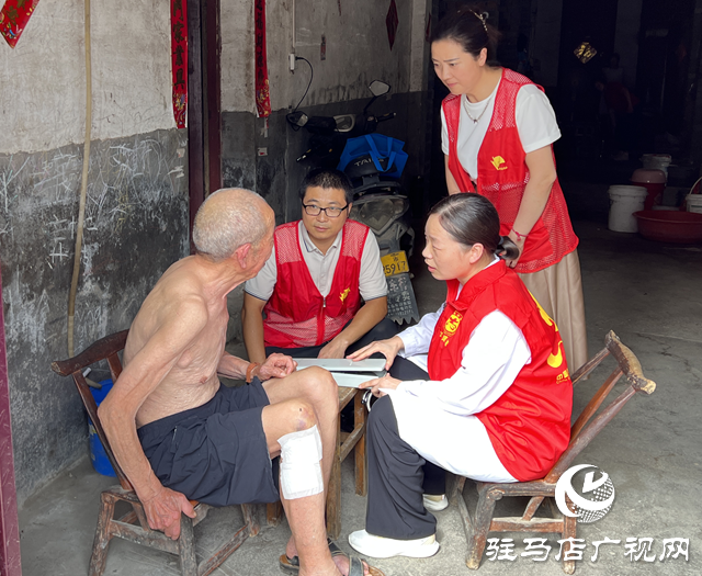 驻马店经济开发区金山办事处：提供义诊服务 关爱抗战老兵