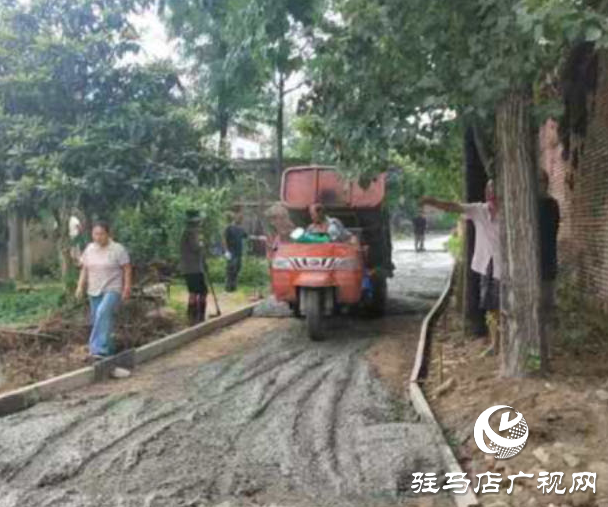 确山县石滚河镇：道路硬化惠民生 乡村振兴加速跑