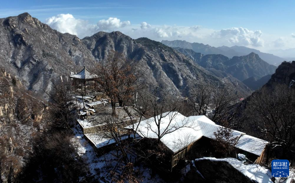 寒潮来袭 多地出现降雪