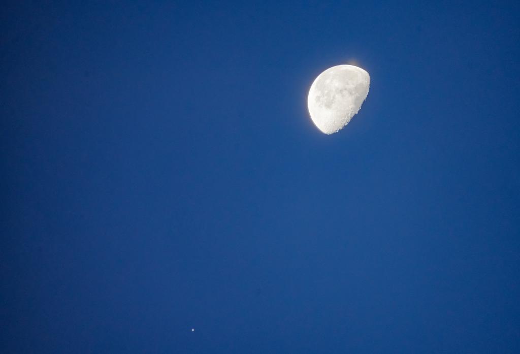 10日凌晨月掩火星，我国西部地区观测条件最佳