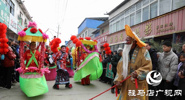 非遗焕新颜 云端展绝技——泌阳县“王店大装”盛典“点亮”民俗之光