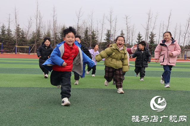 正阳县：丰富多彩开学日 开启成长新旅程