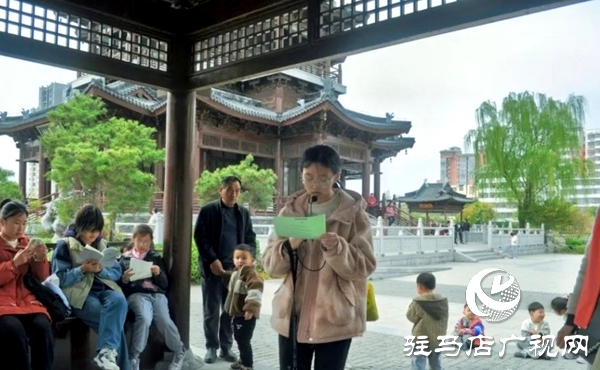 2025年平舆县图书馆开展“舆”见最美读书人阅读活动