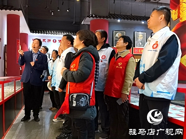 确山县盘龙街道：传承红色基因 弘扬社区新风