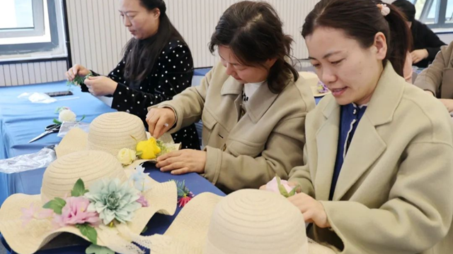 驻马店市中心医院开展“跟党奋进新征程，巾帼建功新时代”缤纷三月系列活动