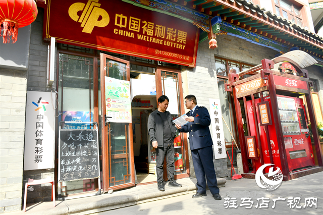  示范区税务局开展第34个全国税收宣传月活动